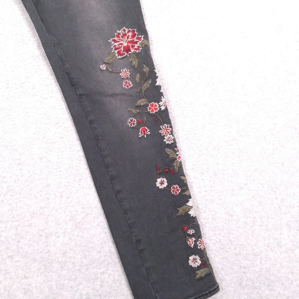 Driftwood Jackie Jeans Womens 29x28 Gray Floral Embroidered Classic Skinny Boho